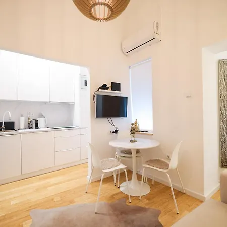 Iadra In Center Apartament Zadar